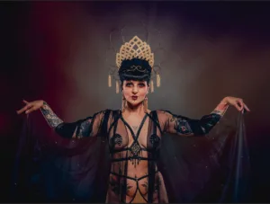 Anaïs Lune by Wallineva Photography